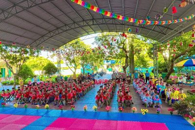 BÉ VUI TẾT TRUNG THU 2025